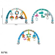 Брязкальце на дитячий візок ліжечко тваринки BabyToys 688M-151A
