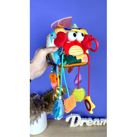 Брязкальце BabyToys для малечі Брязкальце BabyToys для малечі