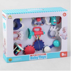 Набор погремушек BabyToys 9 шт с грызунком и свистком Набор погремушек BabyToys 9 шт с грызунком и свистком
