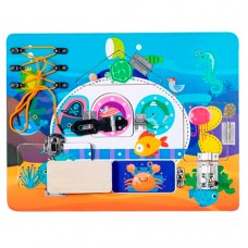 Деревянный бизиборд BabyToys MD 0888 с шнуровкой и дверями Деревянный бизиборд BabyToys MD 0888 с шнуровкой и дверями