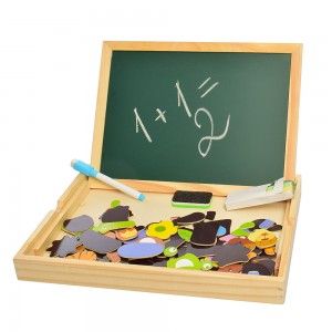 Дерев'яна іграшка Набір першокласника MD 2083 дошка магнітна, фігурки, маркер