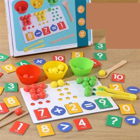 Развивающая доска-сортер BabyToys с деревянными шариками и цифрами