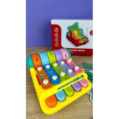 Ксилофон детский BabyToys YL 1022-35 разные цвета Ксилофон детский BabyToys YL 1022-35 разные цвета