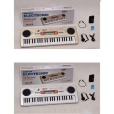 Синтезатор BF-530D4 49 клавіш, 53-18см,мікрофон, MP3,запис,16тонів,MP3плеєр,музика, рег.гучн,на бат(блок)/від мережі,USBшнур,в кор-ці