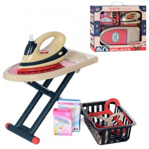 Детский игрушечный набор бытовой техники 6717A утюг, гладильная доска, корзина, вешалки