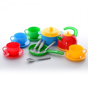 Дитячий іграшковий набір посуду Маринка №5 ТехноК +1134