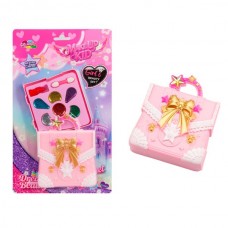 Набор детской косметики BabyToys 9250 с тенями и помадой