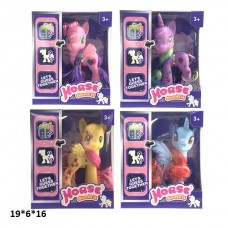 Игрушечная лошадка BabyToys 1626 с аксессуарами, пластик Игрушечная лошадка BabyToys 1626 с аксессуарами, пластик