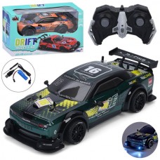 Машина RQ3084 р/к2,4G, акум, 30см, 1:16, корпус не б'ється, гумові колеса, світло, USBзарядне, 2 кольори, в кор-ці, 35-21-14,5см
