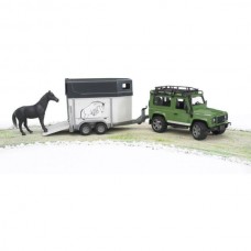 Автомодель Bruder Джип Land Rover Defender с прицепом для перевозки лошадей и лошадка 
