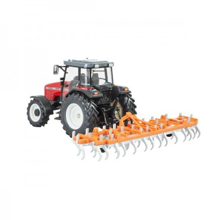 Модель Britains Трактор Massey Ferguson 6290 с культиватором 1: 32 Модель Britains Трактор Massey Ferguson 6290 с культиватором 1: 32