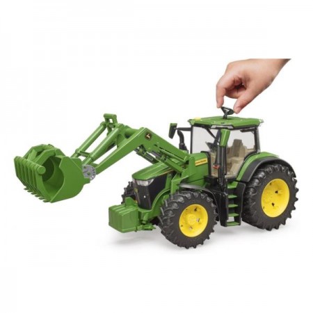 Модель Bruder Трактор John Deere 1: 16