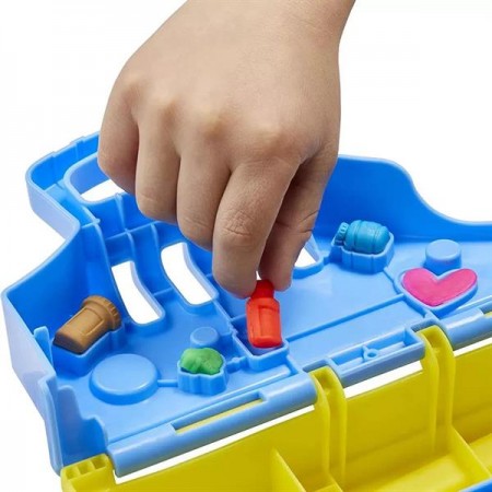 Набір ігровий із пластиліном Play-Doh Прийом у ветеринара F3639 Набір ігровий із пластиліном Play-Doh Прийом у ветеринара F3639