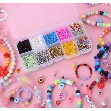 Набір бісеру BabyToys 610-26 різнокольоровий з ліскою в боксі Набір бісеру BabyToys 610-26 різнокольоровий з ліскою в боксі