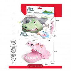 Детская игрушка Крокодил BabyToys со звуком и подсветкой
