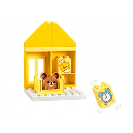 Конструктор LEGO DUPLO My First Повседневные процедуры: Время ужина и сна, 28 деталей 10414