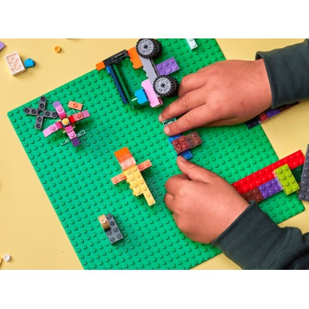 Базова пластина зеленого кольору LEGO Classic 11023 Базова пластина зеленого кольору LEGO Classic 11023