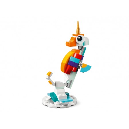 Конструктор LEGO Creator 3 в 1 Магический единорог, 145 деталей 31140