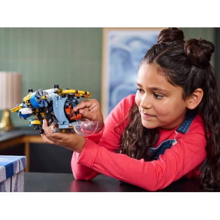 Конструктор LEGO Technic Глибоководний дослідницький підводний човен, 413 деталей 42201 Конструктор LEGO Technic Глибоководний дослідницький підводний човен, 413 деталей 42201
