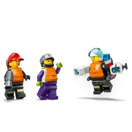 Конструктор LEGO City Лодка пожарной бригады, 144 детали 60373 Конструктор LEGO City Лодка пожарной бригады, 144 детали 60373