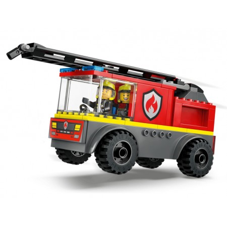 Конструктор LEGO City Пожарная машина с лестницей, 82 детали 60463 Конструктор LEGO City Пожарная машина с лестницей, 82 детали 60463