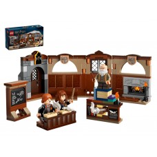 Конструктор LEGO Harry Potter Замок Гоґвортс: Урок чарів, 204 деталі 76442