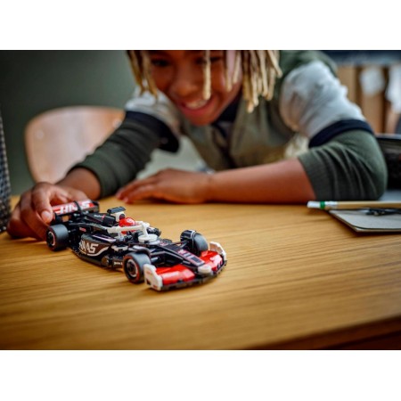 Конструктор LEGO Speed Champions MoneyGram Haas F1 Team VF-24 Race Car, 242 деталі 77250 Конструктор LEGO Speed Champions MoneyGram Haas F1 Team VF-24 Race Car, 242 деталі 77250