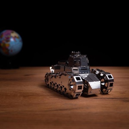 Колекційна модель-конструктор Metal Time Nimble Fighter механічний танк Renault FT-17 MT010 Колекційна модель-конструктор Metal Time Nimble Fighter механічний танк Renault FT-17 MT010