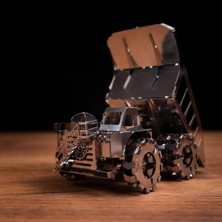 Коллекционная модель-конструктор Metal Time Quarry Transporter Карьерный самосвал механический MT014