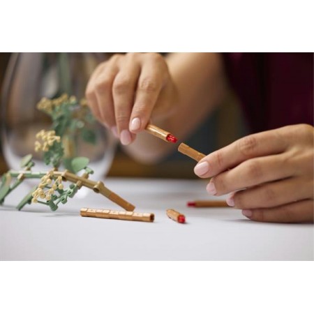 Конструктор LEGO Botanicals Букет подсолнухов 686 деталей Конструктор LEGO Botanicals Букет подсолнухов 686 деталей