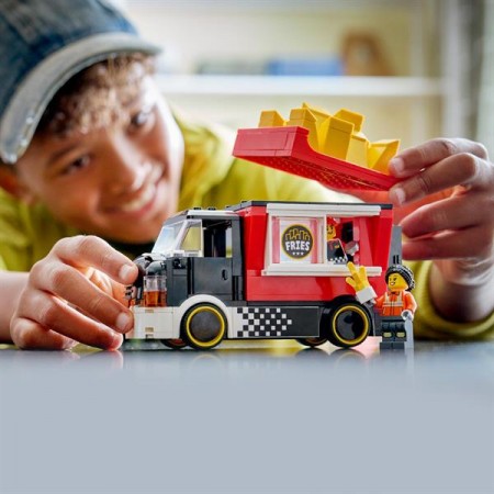 Конструктор LEGO City Вантажівка з картоплею фрі 216 Деталей Конструктор LEGO City Вантажівка з картоплею фрі 216 Деталей