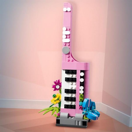 Конструктор LEGO Creator Друкарська машинка з квітами 363 деталі Конструктор LEGO Creator Друкарська машинка з квітами 363 деталі
