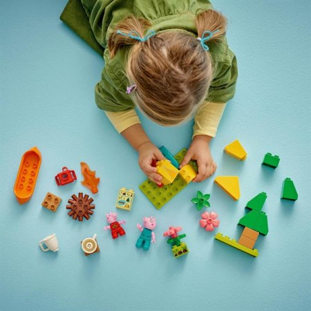 Конструктор LEGO DUPLO Свинка Пеппа Туристичний похід 32 деталі Конструктор LEGO DUPLO Свинка Пеппа Туристичний похід 32 деталі