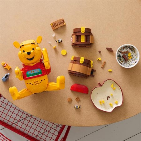 Конструктор LEGO® Disney Винни-Пух Классический декор, 1399 деталей