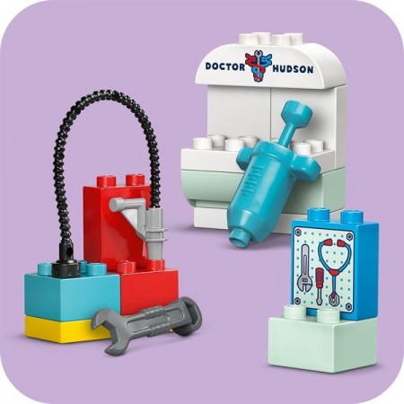 Конструктор LEGO Duplo Disney Визит МакКвіина в гараж Дока
