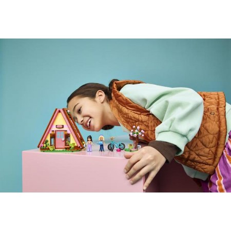Конструктор LEGO® Friends Будиночок для кемпінгу на природі Іграшка, 295 деталей Конструктор LEGO® Friends Будиночок для кемпінгу на природі Іграшка, 295 деталей