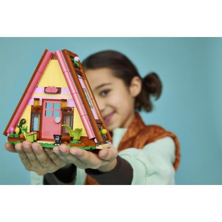 Конструктор LEGO® Friends Будиночок для кемпінгу на природі Іграшка, 295 деталей Конструктор LEGO® Friends Будиночок для кемпінгу на природі Іграшка, 295 деталей
