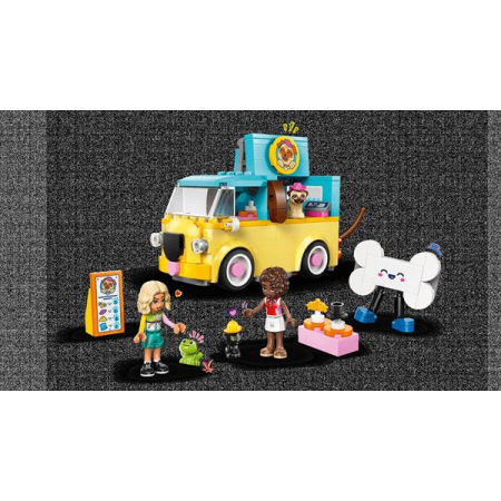 Конструктор LEGO Friends Фургон з аксесуарами для улюбленців 237 Деталі 42678