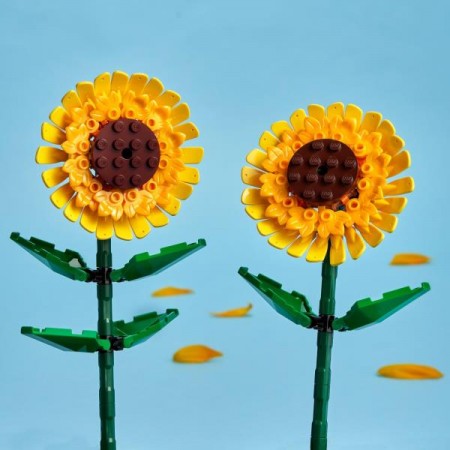 Конструктор LEGO Icons Соняшники 191 деталь