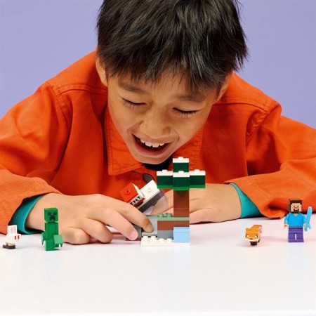 Конструктор LEGO Minecraft Приключения Стива в тайге 79 Деталей Конструктор LEGO Minecraft Приключения Стива в тайге 79 Деталей