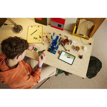 Конструктор LEGO® Minecraft™ Станция хозяев Геймерская игрушка для сюжетной игры, 754 детали Конструктор LEGO® Minecraft™ Станция хозяев Геймерская игрушка для сюжетной игры, 754 детали