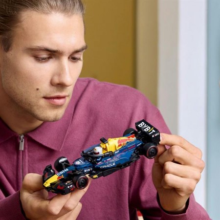 Конструктор LEGO Speed Champions Автомобіль для перегонів F1 Oracle Red Bull Racing RB20, 251 деталь Конструктор LEGO Speed Champions Автомобіль для перегонів F1 Oracle Red Bull Racing RB20, 251 деталь