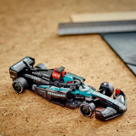 Конструктор LEGO Speed Champions Автомобіль для перегонів Mercedes-AMG F1 W15, 267 деталей Конструктор LEGO Speed Champions Автомобіль для перегонів Mercedes-AMG F1 W15, 267 деталей