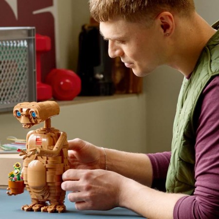 Конструктор LEGO® Ideas E.T. the Extra-Terrestrial Конструктор Конструктор LEGO® Ideas E.T. the Extra-Terrestrial Конструктор
