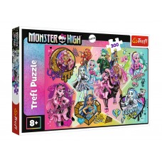 Пазл Trefl Monster High Зомби на вершине, 300 элементов 23027