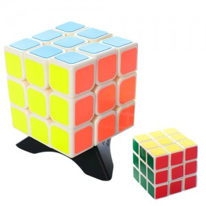 Кубик Рубика 335