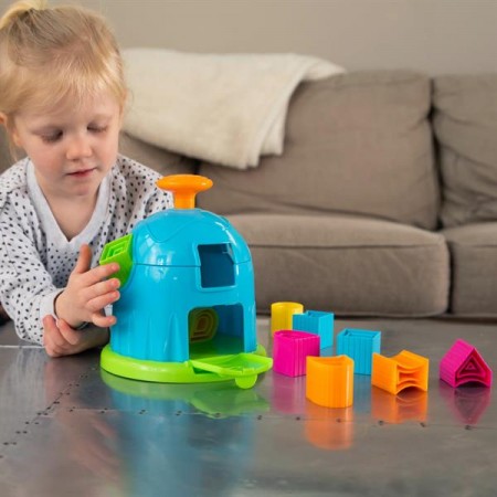 Сортер Фабрика форм Fat Brain Toys Shape Factory FA267-1 Сортер Фабрика форм Fat Brain Toys Shape Factory FA267-1