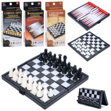 Магнитная игра BabyToys шахматы шашки нарды 3в1 Магнитная игра BabyToys шахматы шашки нарды 3в1