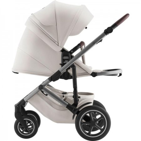 Прогулочная коляска Britax-Romer Smile 5Z молочный Прогулочная коляска Britax-Romer Smile 5Z молочный