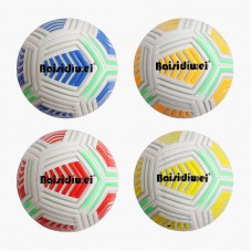 Футбольный мяч BabyToys C 70587 микс видов Футбольный мяч BabyToys C 70587 микс видов